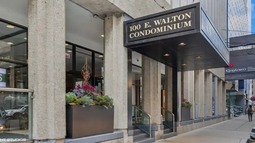 100 e walton chicago