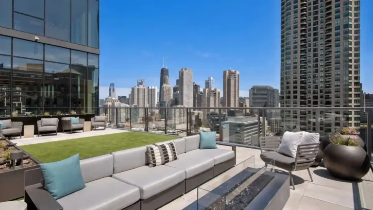 221 w hubbard st chicago il