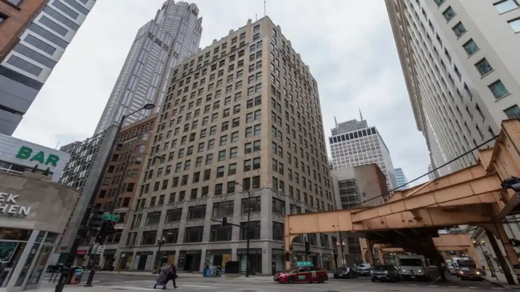 330 s wells st chicago